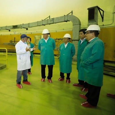 Ministro de Energía y Minas visitó el Centro Nuclear