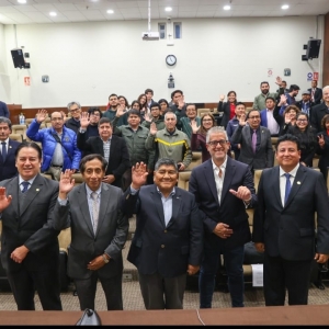 Conferencia Magistral "Construyendo un Sol en la Tierra: la Opci&oacute;n Nuclear frente a los Desaf&iacute;os de las Energ&iacute;as Renovables" Dr. Luis Felipe Delgado-Aparicio.